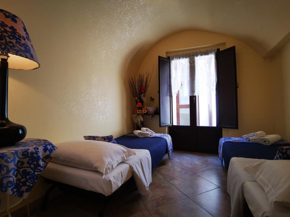 Del Centro Bed and Breakfast Έννα Εξωτερικό φωτογραφία