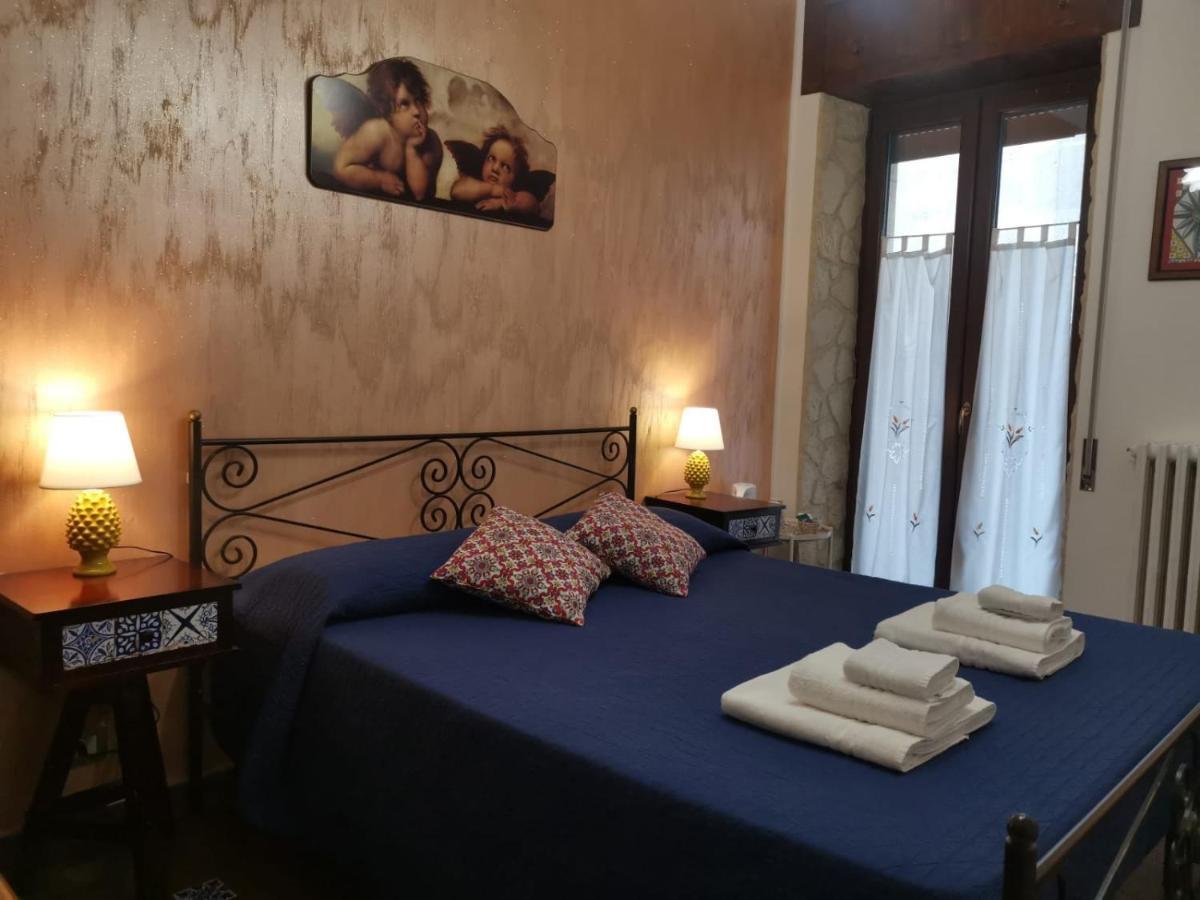 Del Centro Bed and Breakfast Έννα Εξωτερικό φωτογραφία