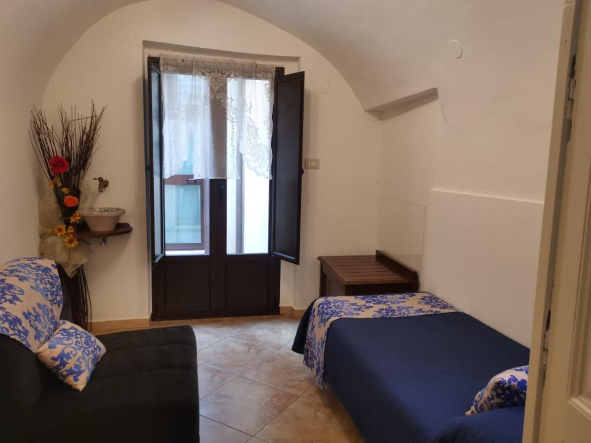 Del Centro Bed and Breakfast Έννα Εξωτερικό φωτογραφία