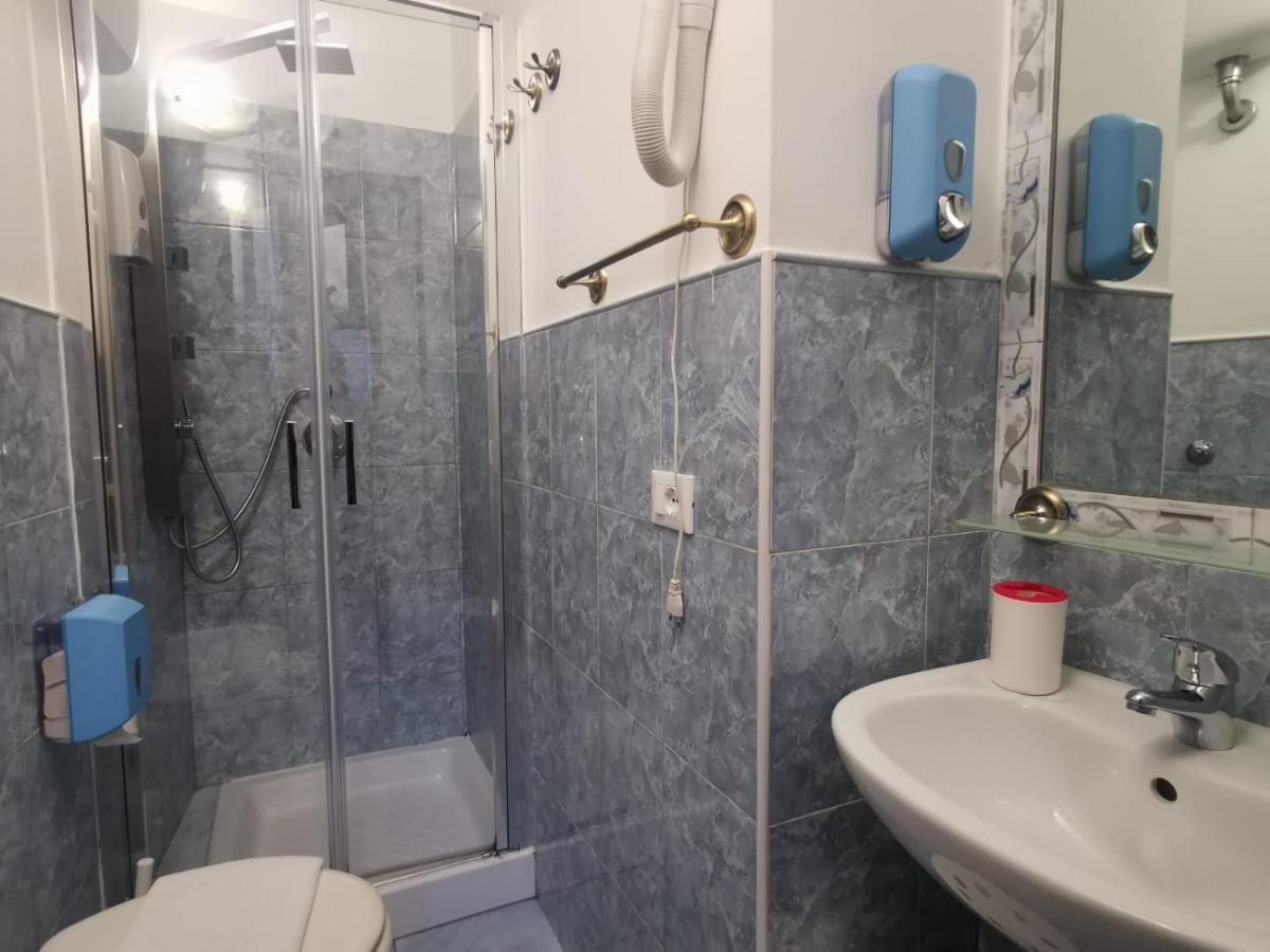 Del Centro Bed and Breakfast Έννα Εξωτερικό φωτογραφία