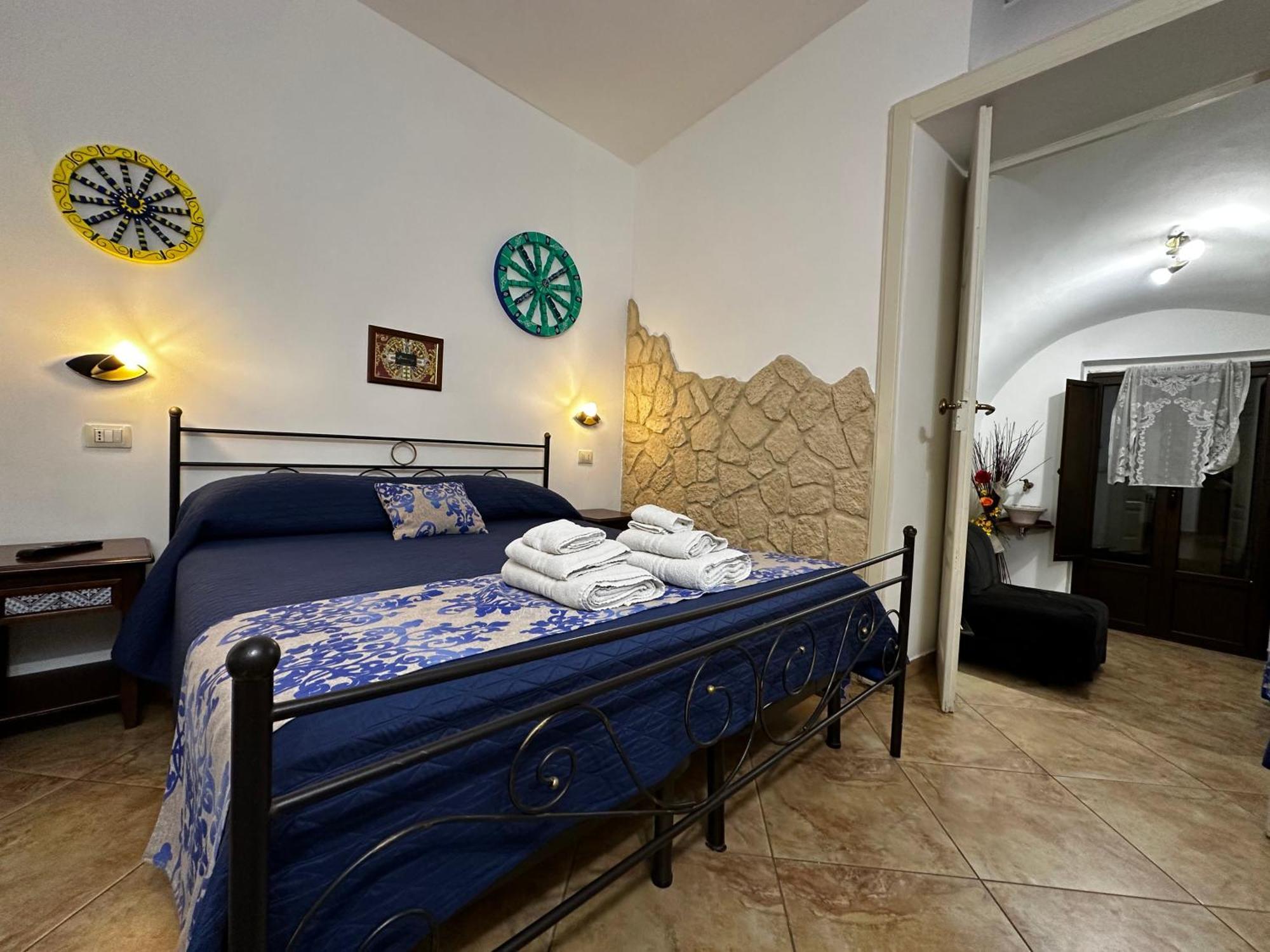 Del Centro Bed and Breakfast Έννα Εξωτερικό φωτογραφία