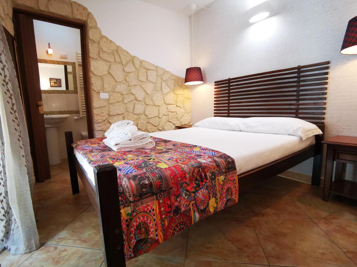 Del Centro Bed and Breakfast Έννα Εξωτερικό φωτογραφία